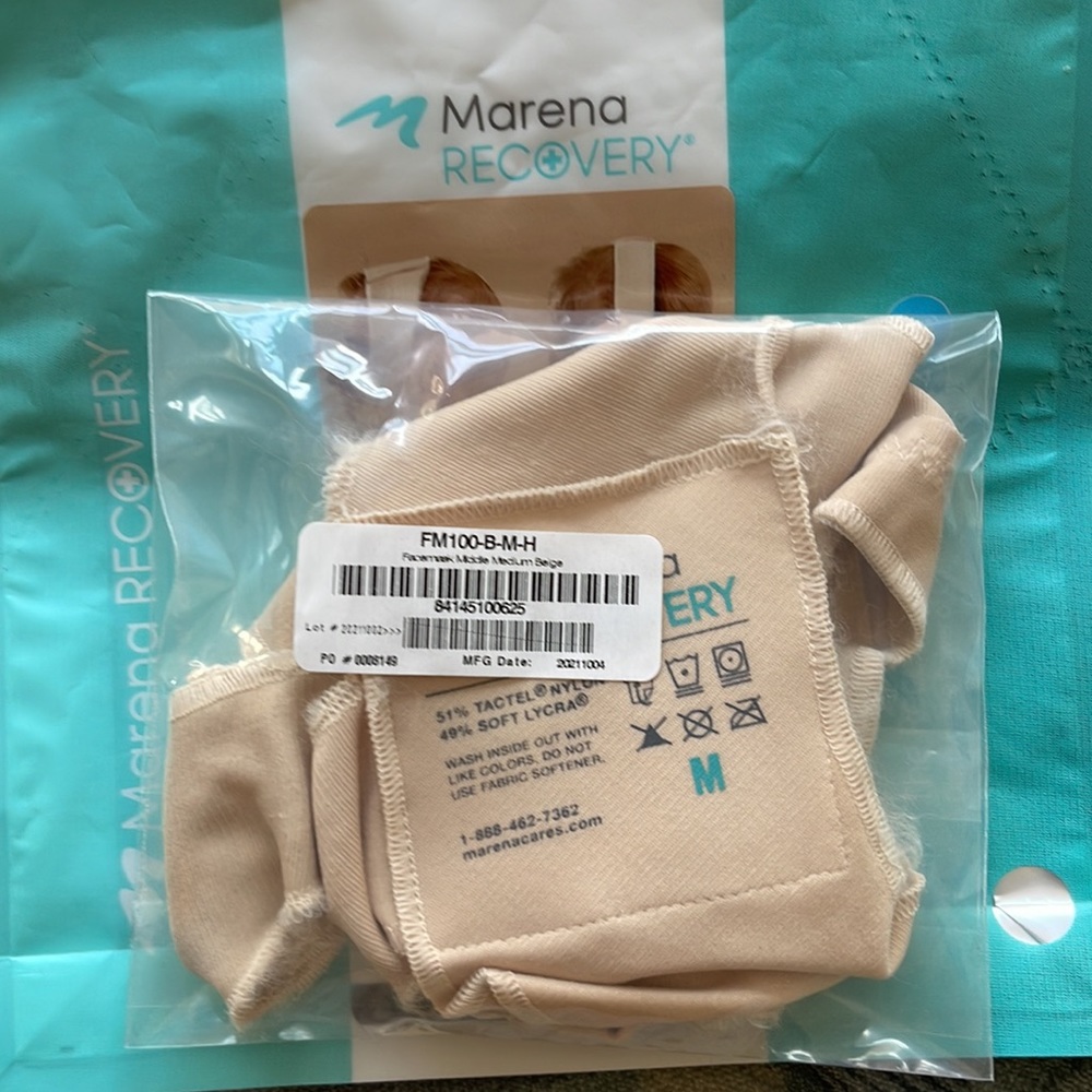 Marena Recovery mid neck coverage (medium)